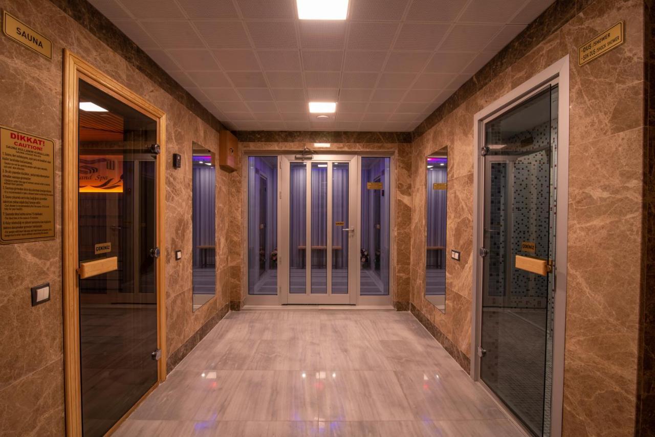 Mus Grand Hotel Екстер'єр фото